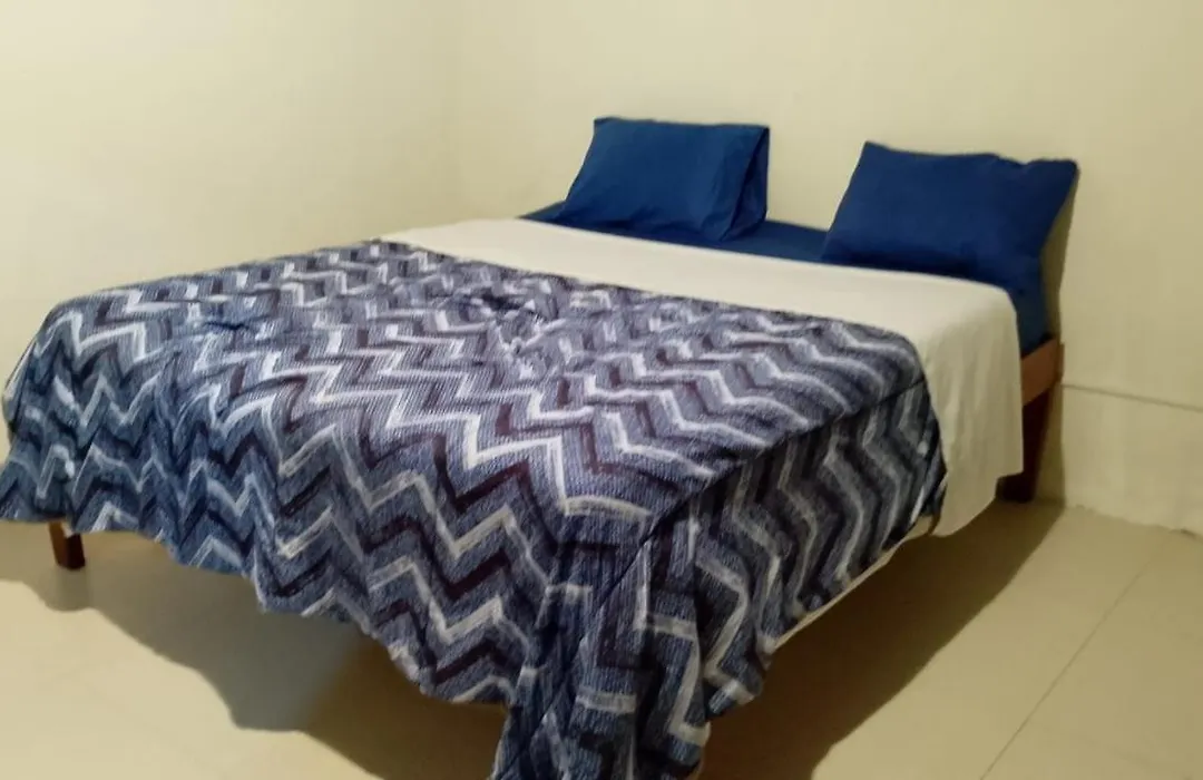 Suites próximo ao rio Jaguareguava em Bertioga-1